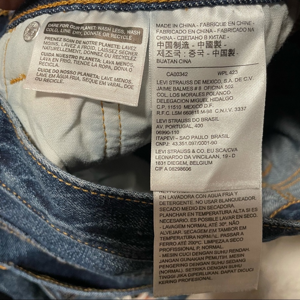 Levi’s vintage denim jeans high rise shorts! - Picture 9 of 9
